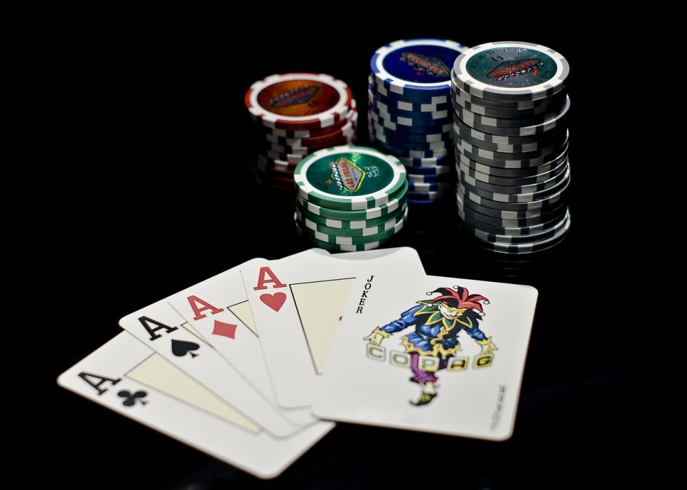Dansk Poker Side: En Dybdegående Præsentation og Historisk Gennemgang